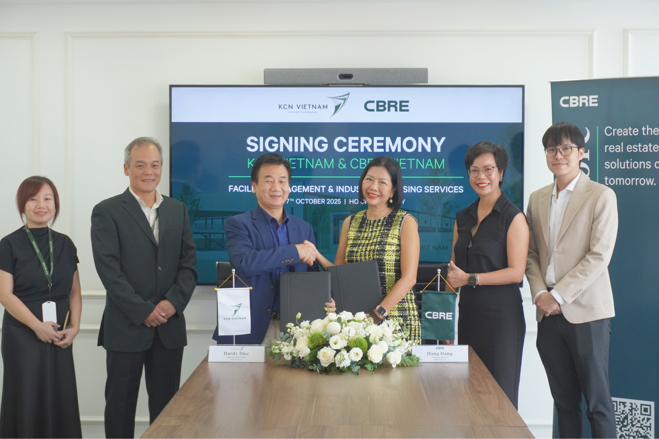 KCN VIETNAM OFFICIALLY PARTNERS WITH CBRE VIETNAM
