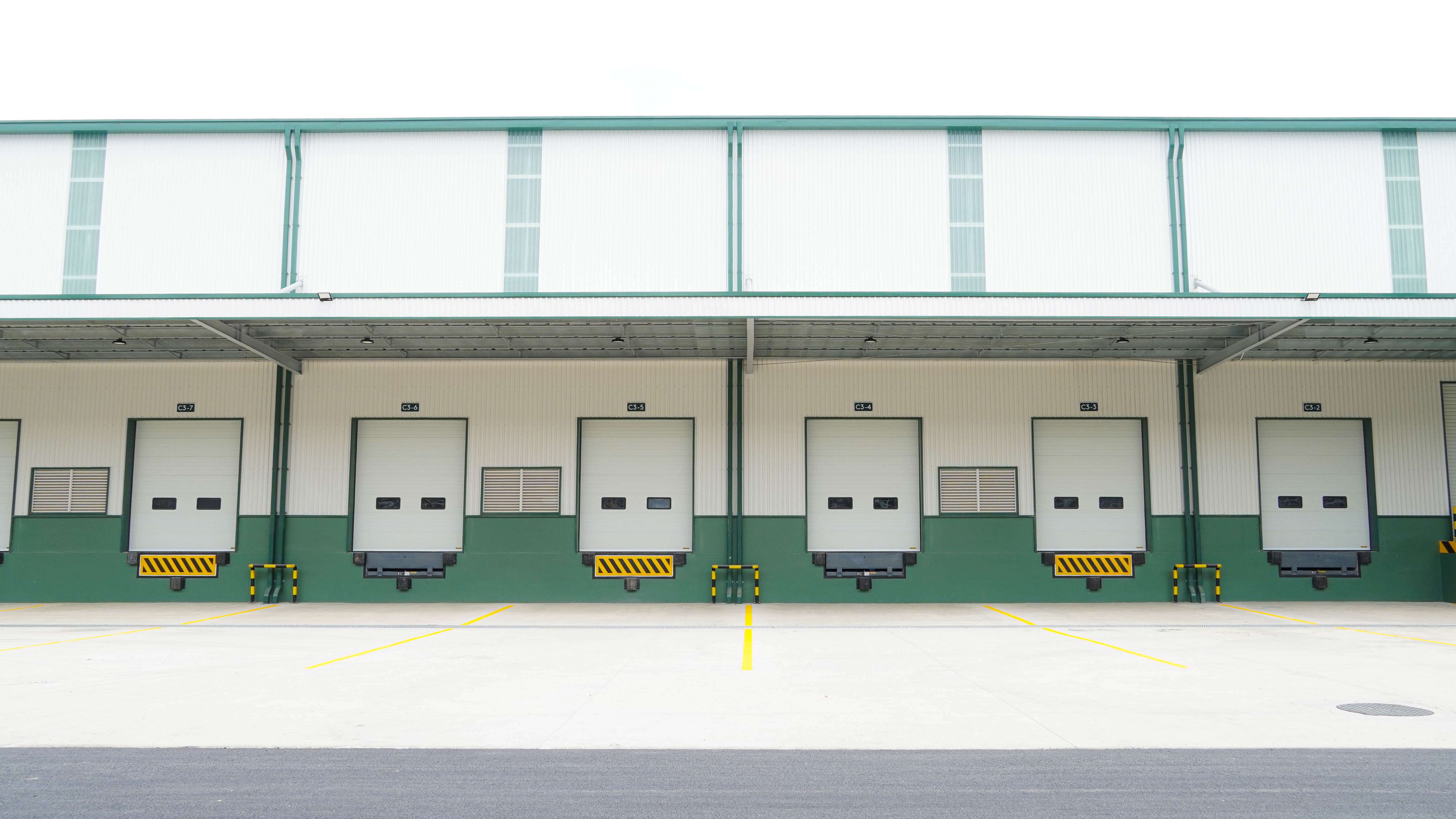 Nha Xuong Say San (3)